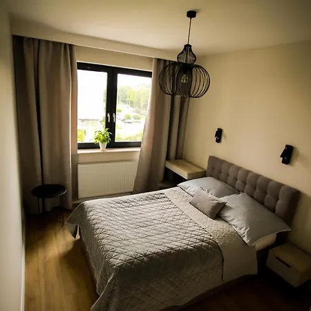 Apartament Dąbska 11 *